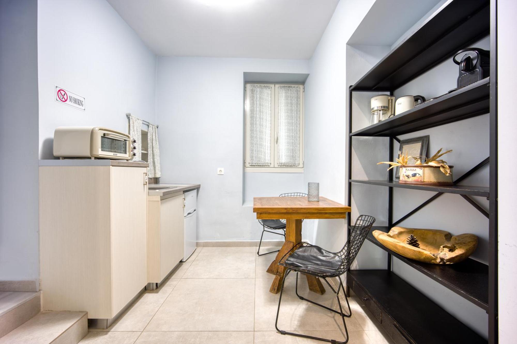 Bentzi...Boutique Apartment In Pangrati, Superior Suite Athen Eksteriør billede